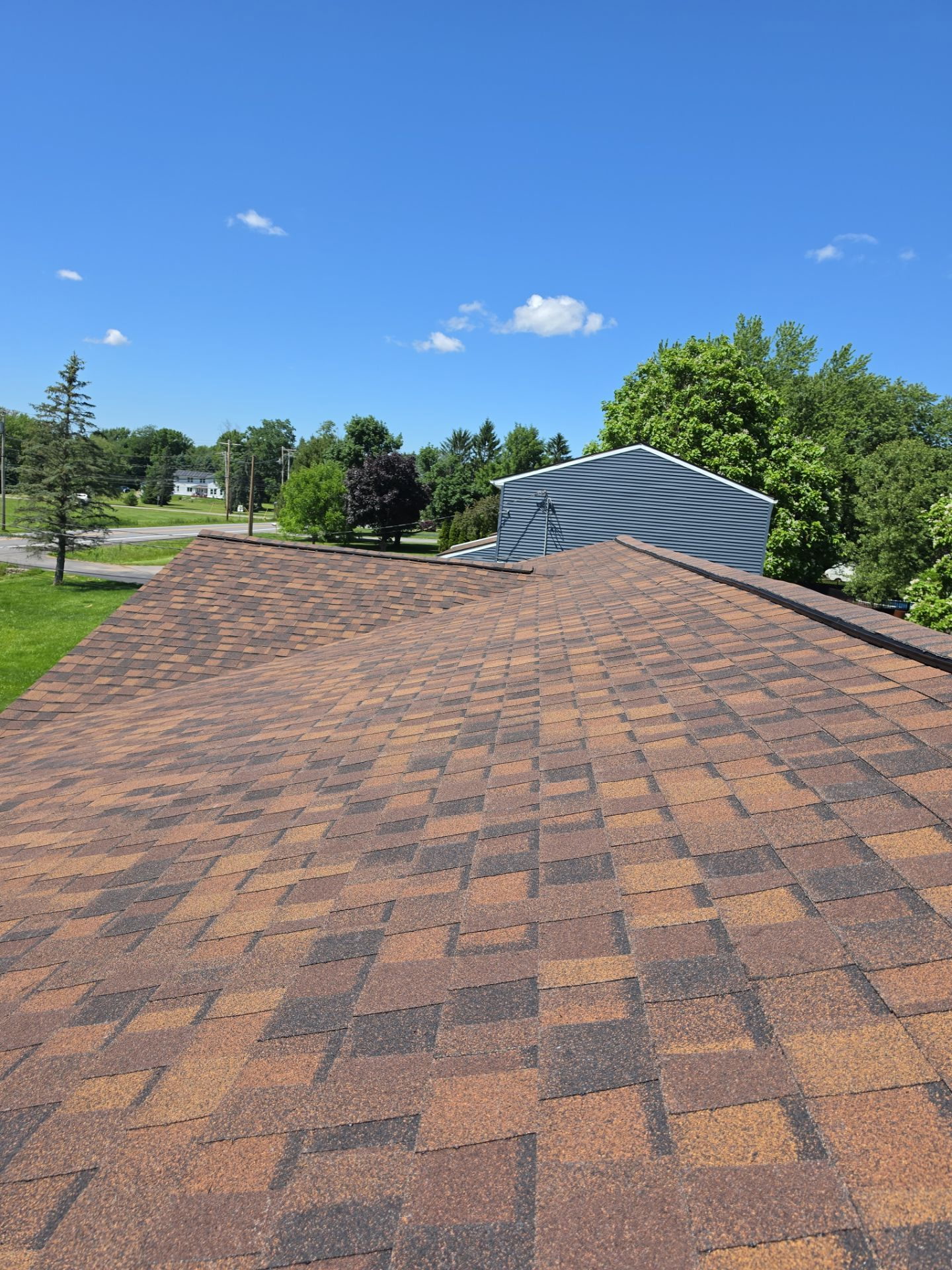 Burnt Sienna architectural shingles